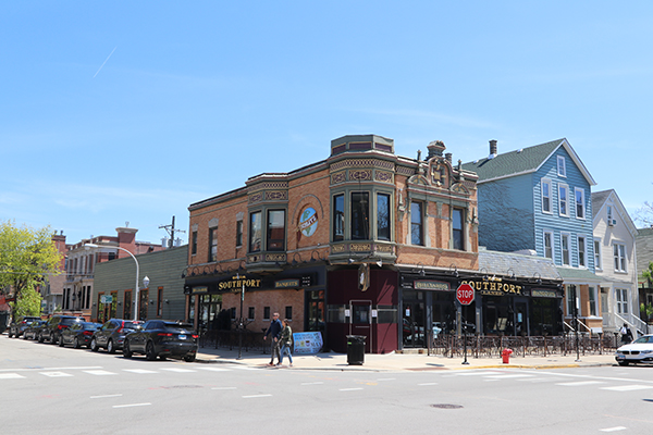 Southport Lanes | ChicagoHome Brokerage Network at @properties